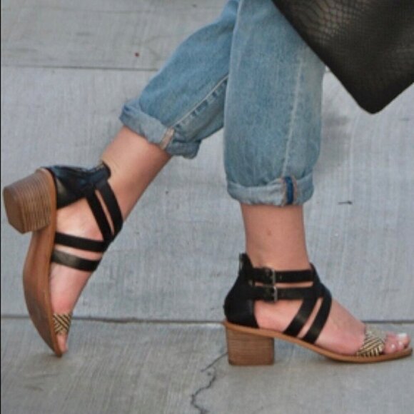 Madewell 7.5 Lora Leather Women’s Ankle Wrap Sandals Block Chunky Heel Shoes - Picture 1 of 11